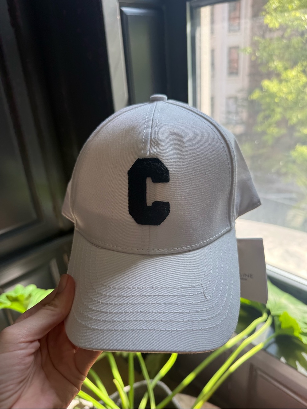 CELINE White Baseball Cap with Black 'C' - Picture 5 of 5